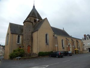Église Saint Julien à Chazé-sur-Argos