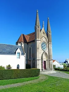 Église Chapelle Sainte Anne Du Cloître à Cuy-Saint-Fiacre