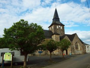 Eglise St Pierre Fromentières à Fromentières