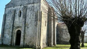 Église Notre Dame de L’assomption à Genouillé