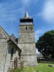 Église Chapelle à Courcelles à Haussez