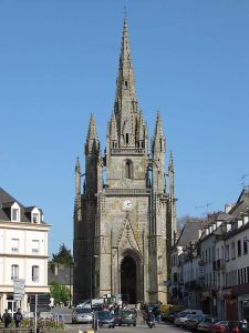 Église Basilique Notre Dame de Paradis Hennebont à Hennebont