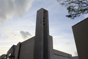 Église Notre Dame Du Saint Rosaire Des Lilas à Les Lilas