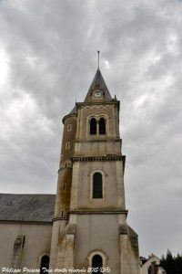 Eglise Saint Julien Eglise Saint Julien à Mesves-sur-Loire