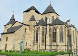 Église Cathédrale Sainte-marie à Oloron-Sainte-Marie