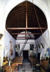 Église Saint Pierre Aux Liens à Paroy-sur-Tholon