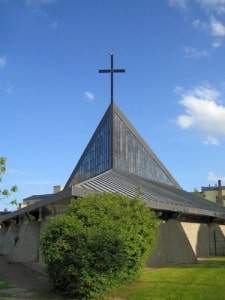Église Sainte Bernadette de La Louvière à Rambouillet