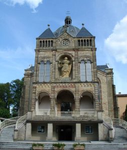 Église Basilique Notre Dame de Bon Secours à Saint-Avold