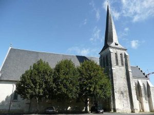 Église Saint Etienne à Saint-Étienne-de-Fougères
