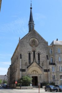Église Soeurs de La Providence de Ruillé à Saint-Jean-de-la-Ruelle