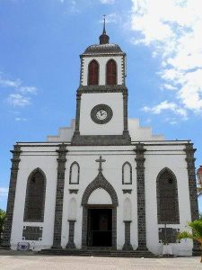 Église Chapelle Sainte-thérèse de L’enfant-jésus Gol-les-hauts à Saint-Louis