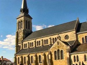 Église Chapelle Presbytère à Saint-Memmie