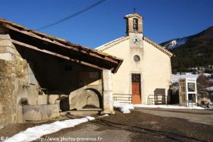 Église Chapelle Les Bégües à Sainte-Colombe