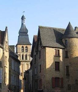 Église Cathédrale Saint Sacerdos à Sarlat-la-Canéda