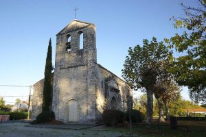 Église Saint Amand à Saumos