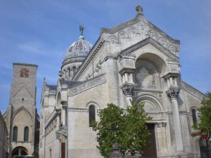 Église Basilique Saint-martin à Tours