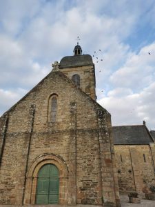 Eglise Saint André Église D’antrain à Val-Couesnon