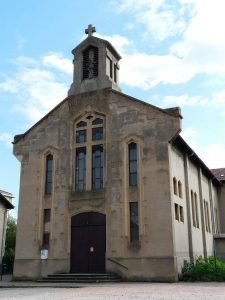 Église Sainte Jeanne D’arc de Parilly à Vénissieux