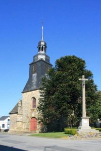 Église Saint Pierre à Visseiche