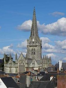 Église Notre-dame à Vitré