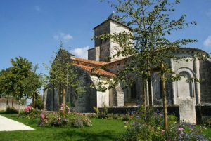 Église Saint Saturnin à Port-d'Envaux