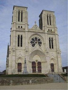 Église Notre Dame à Neuvizy