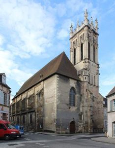 Église Saint Pierre à Moulins