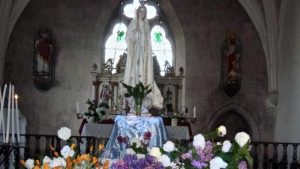 Église Saint Victor à Viviers-sur-Artaut