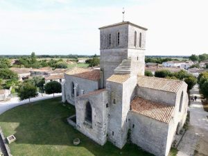 Église Saint Saturnin à Saint-Sornin