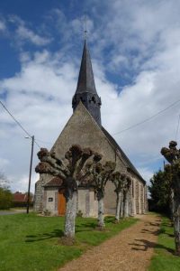 Église Saint Denis à Rueil-la-Gadelière