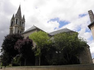 Église Saint Pierre à Évran
