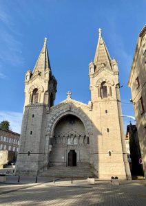 Église Basilique Saint-régis à Lalouvesc