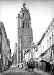 Église Bressuire Notre-dame à Bressuire