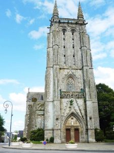 Église Carhaix Plouguer à Carhaix-Plouguer