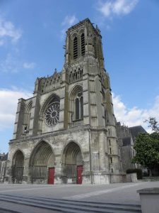 Église Cathédrale à Soissons