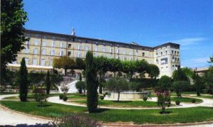 Église Chapelle Du Couvent Des Soeurs de La Présentation de Marie à Bourg-Saint-Andéol