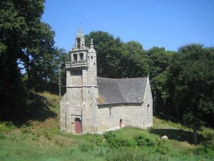 Église Chapelle Saint Lavan à Plounévez-Moëdec