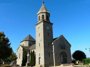 Église de Lacroix-Barrez à Lacroix-Barrez