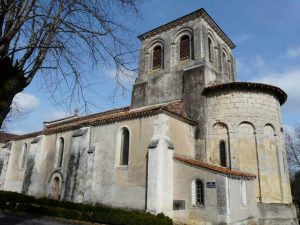 Église de Montrem Église de Montrem à Montrem