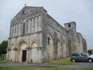 Église de Saint-Hippolyte à Saint-Hippolyte