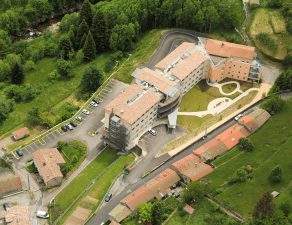 Église Le Teil Résidence Les Peupliers Ehpad à Le Teil