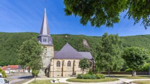 Église Maison Paroissiale à Monthermé