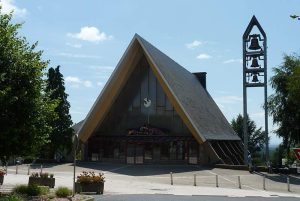 Eglise Notre-dame Baraqueville à Baraqueville