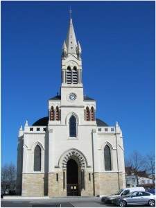 Église Sainte Jeanne D’arc Des Iles à Montluçon