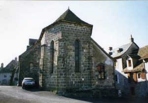 Eglise St Saturnin à Marmanhac