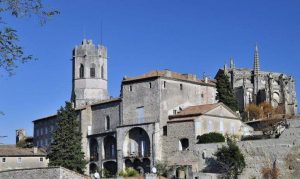 Église Viviers Cathédrale Saint Vincent à Viviers